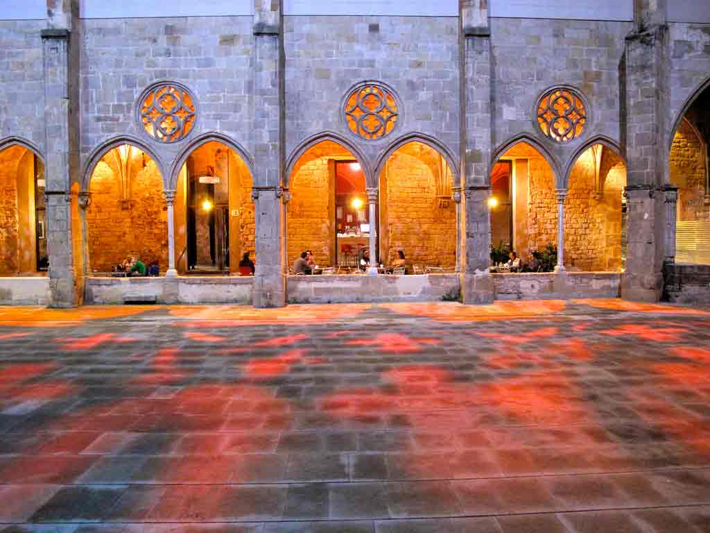 The inner court of Bar del convent