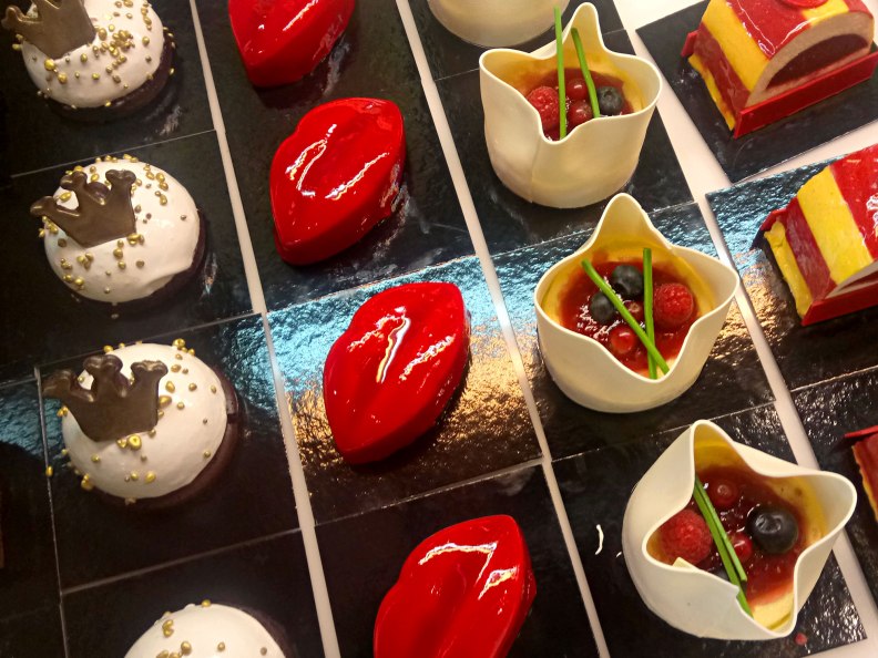 Escriba cakes near La Boqueria