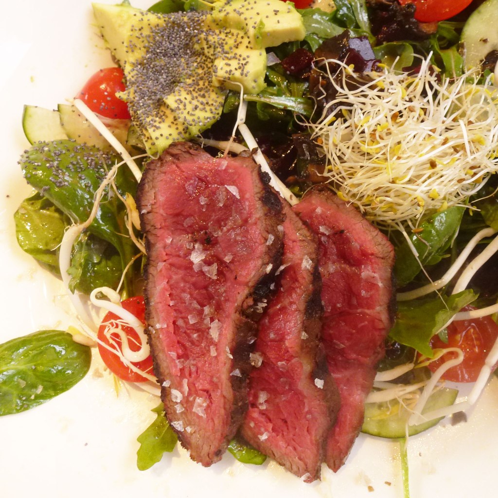 Honest Greens beef steak avocado salad